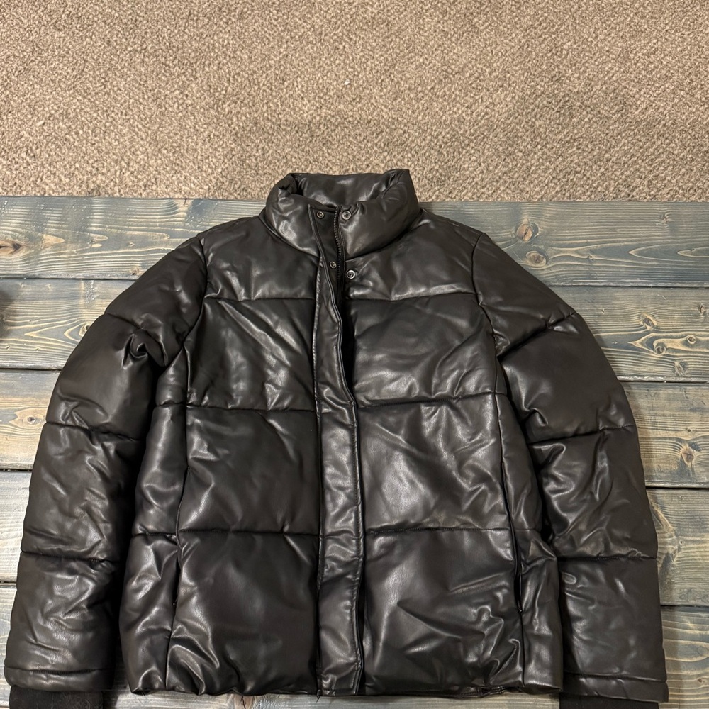 MARCN PERFO Women’s Size L Black Leather Puffer Coat New!